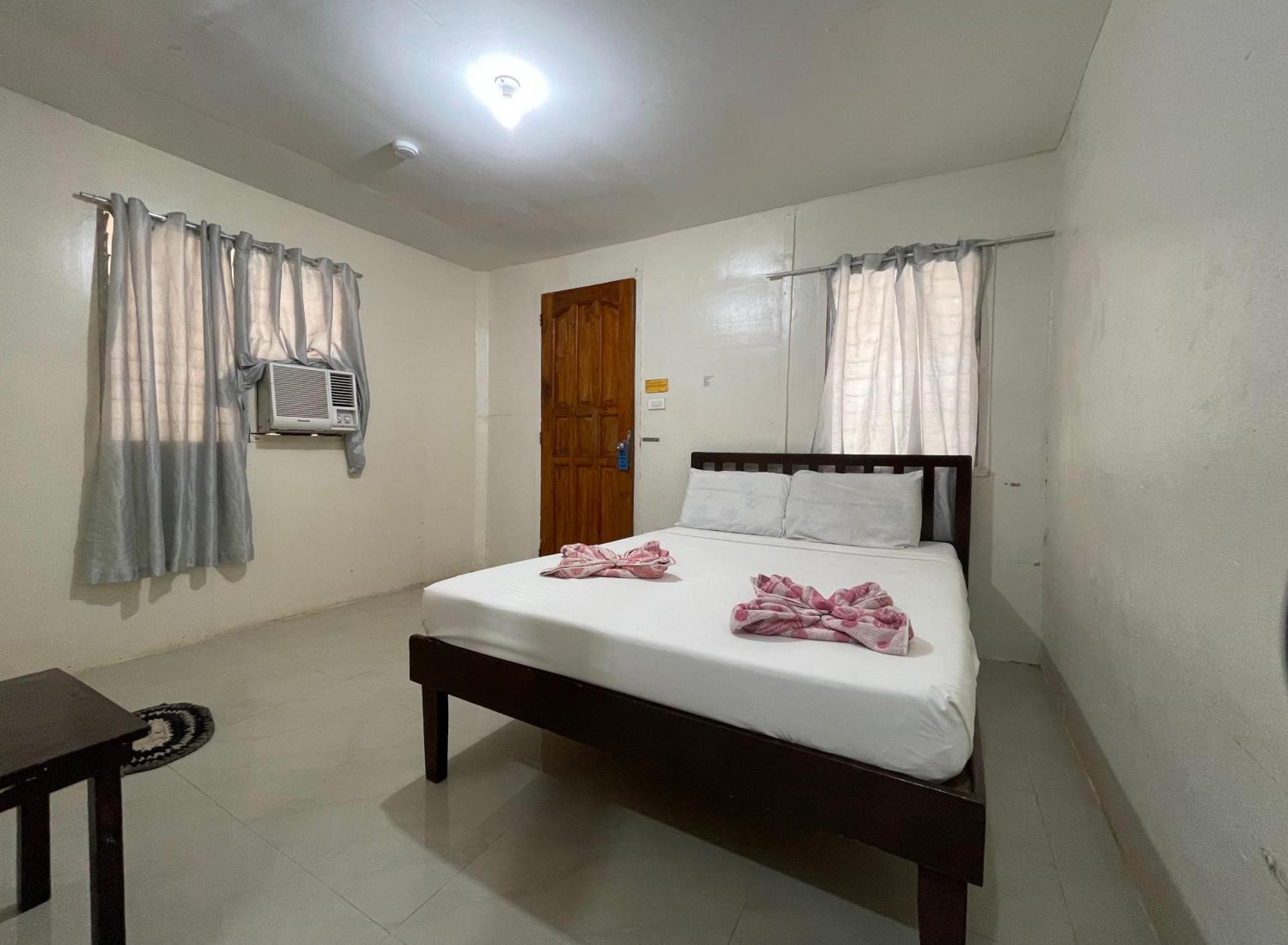 Beach Placid Resort Powered By Cocotel Ocoy Pokoj fotografie