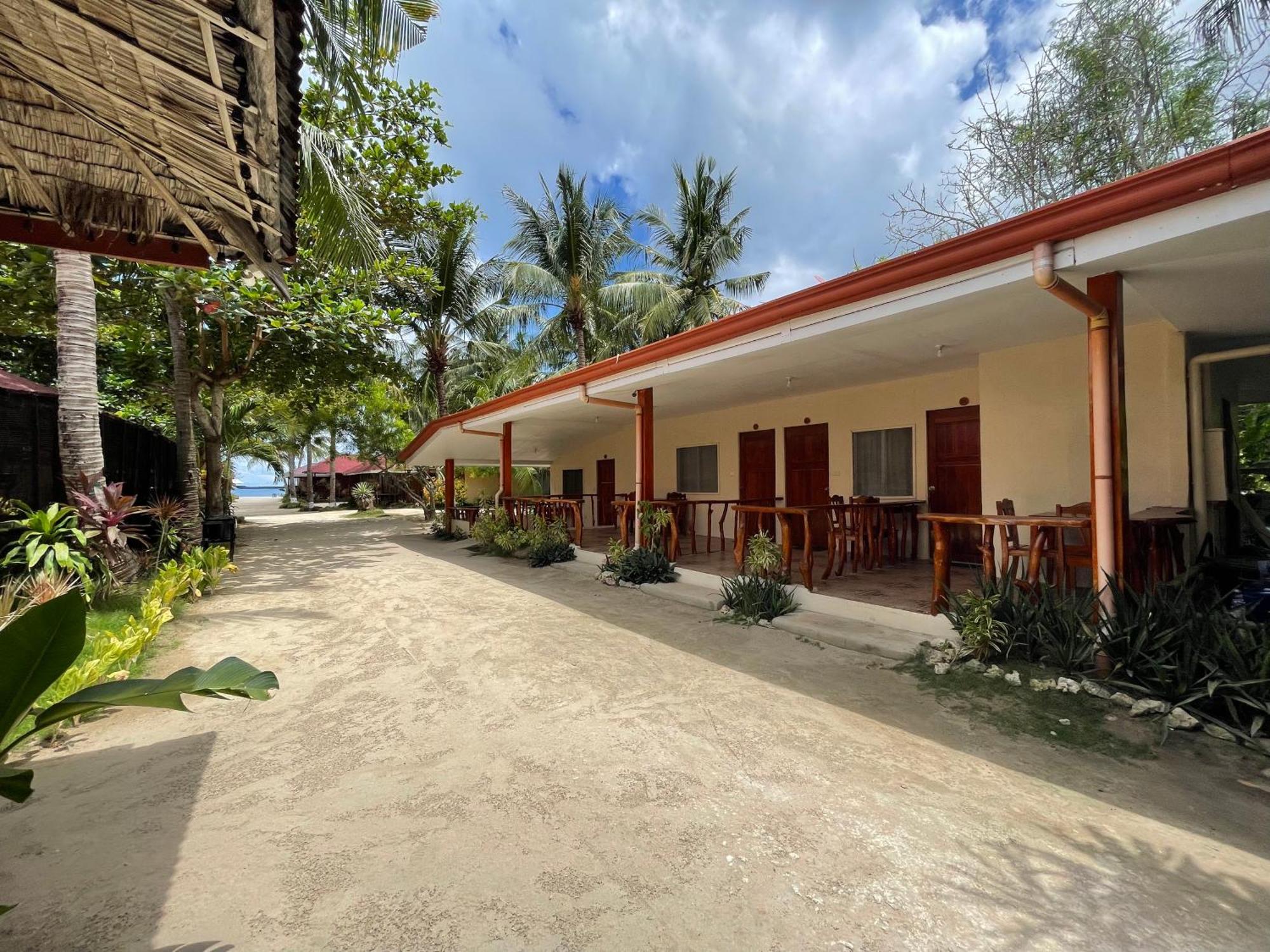 Beach Placid Resort Powered By Cocotel Ocoy Pokoj fotografie