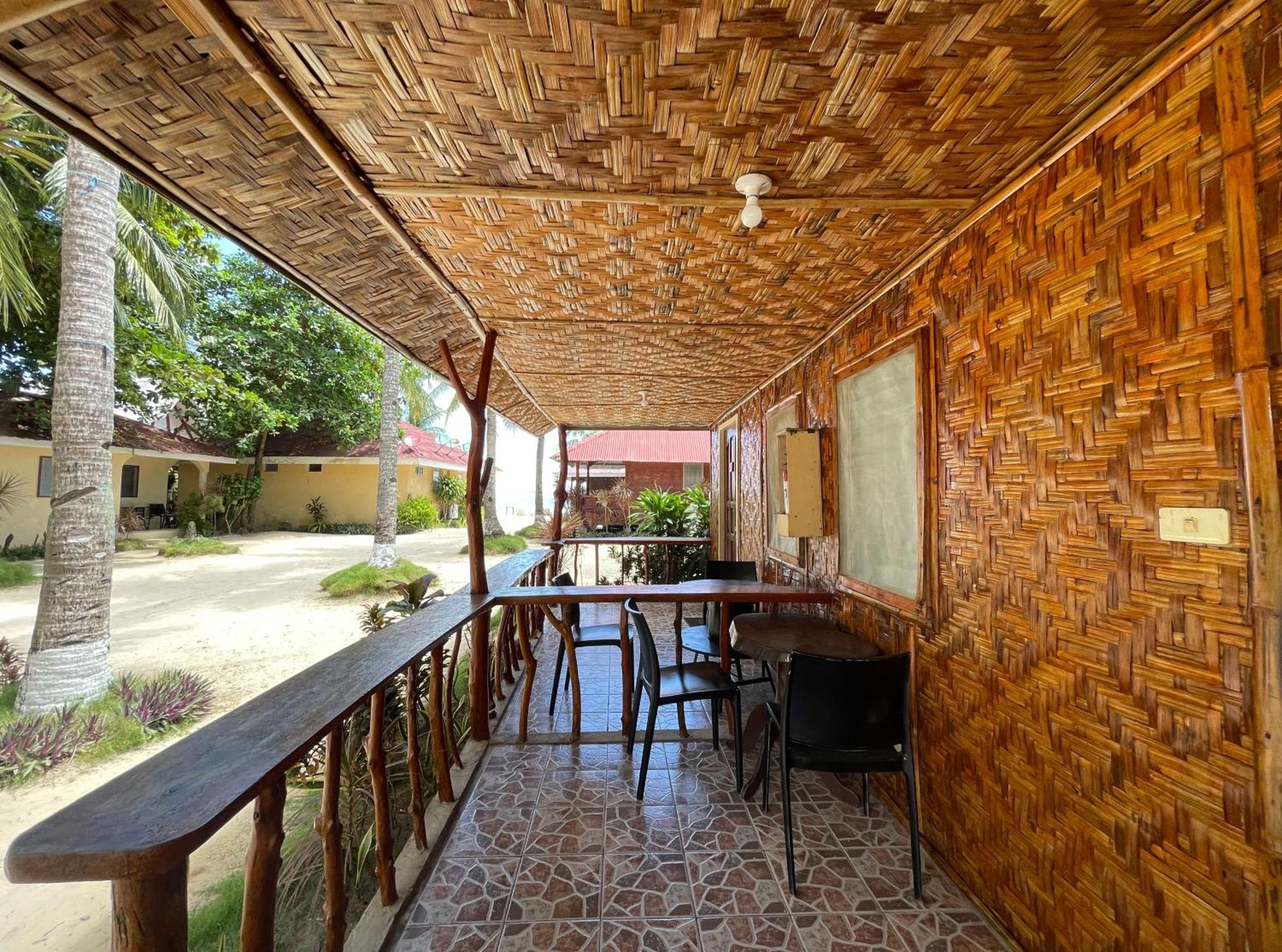 Beach Placid Resort Powered By Cocotel Ocoy Pokoj fotografie